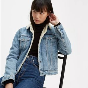 Levi’s Sherpa Trucker jacket